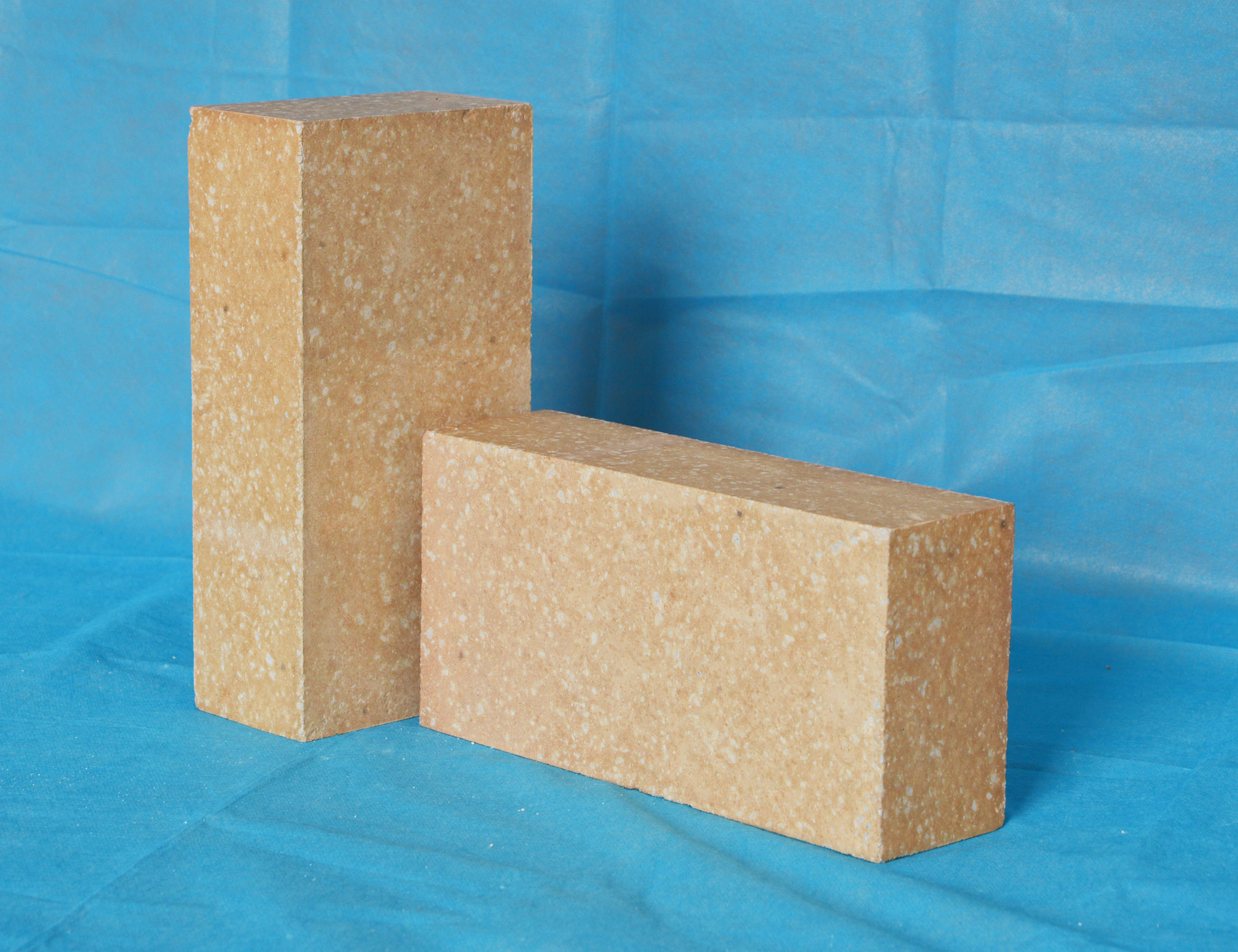 莫來(lái)石青石磚 莫來(lái)石青石磚.jpg